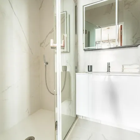 Luxury Living Champs Elysees Appartement *